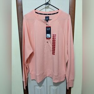 Gap NWT Henley Sweatshirt Half Button Up Peach Melba Size XL